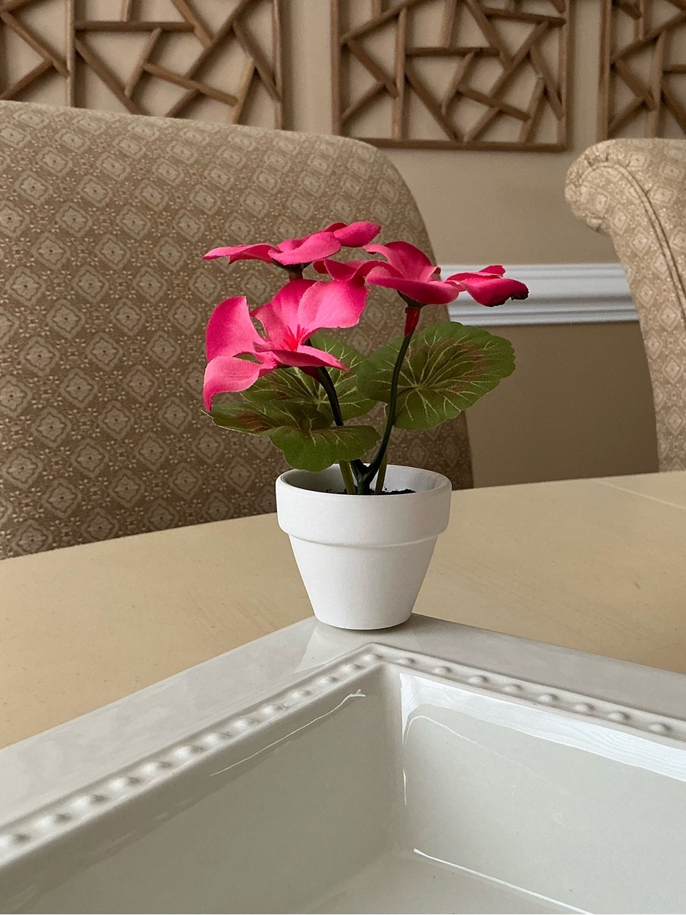 Potted Fabric Flowers Platter Decoration 🌼